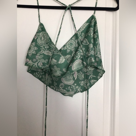 Tie up emerald green scarf, top with floral designing - Picture 3 of 4